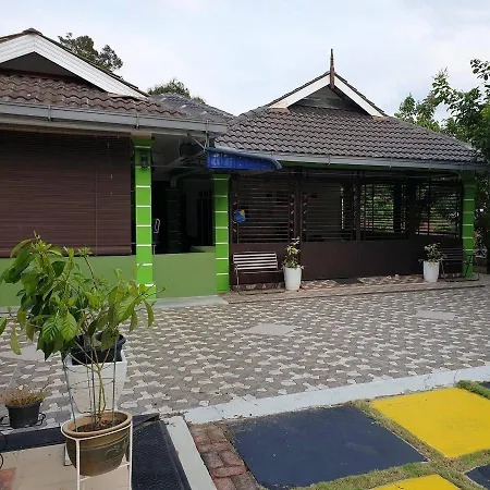 Inapdesa Teratak Bonda, Sepri Rembau Villa Luaran gambar