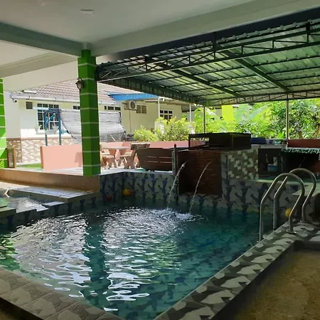 Inapdesa Teratak Bonda, Sepri Rembau Villa Luaran gambar