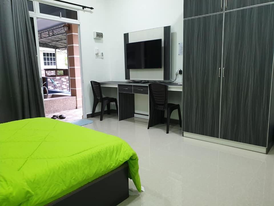 Inapdesa Teratak Bonda, Sepri Holiday home *